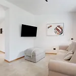 La Del Villa Colico