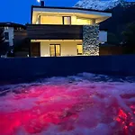 La Del Vila Colico